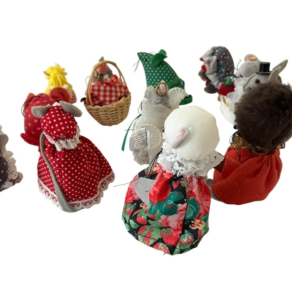 14 Vintage Mice Felt Real Mouse Figurines Mix Style Holiday Patriotic Misc Decor - Picture 12 of 17